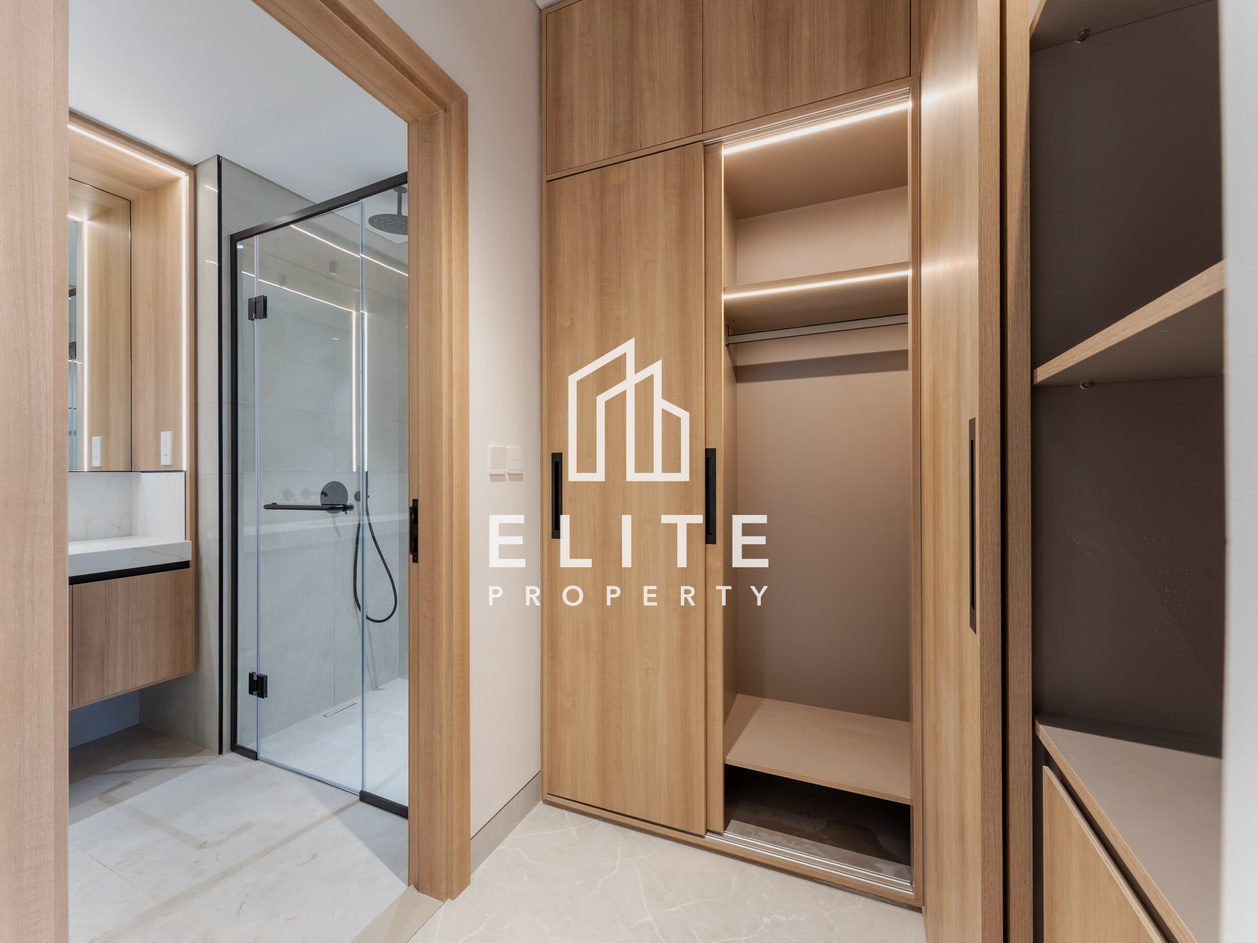Golf & Villa Views I Great Layout I High Floor — image 12