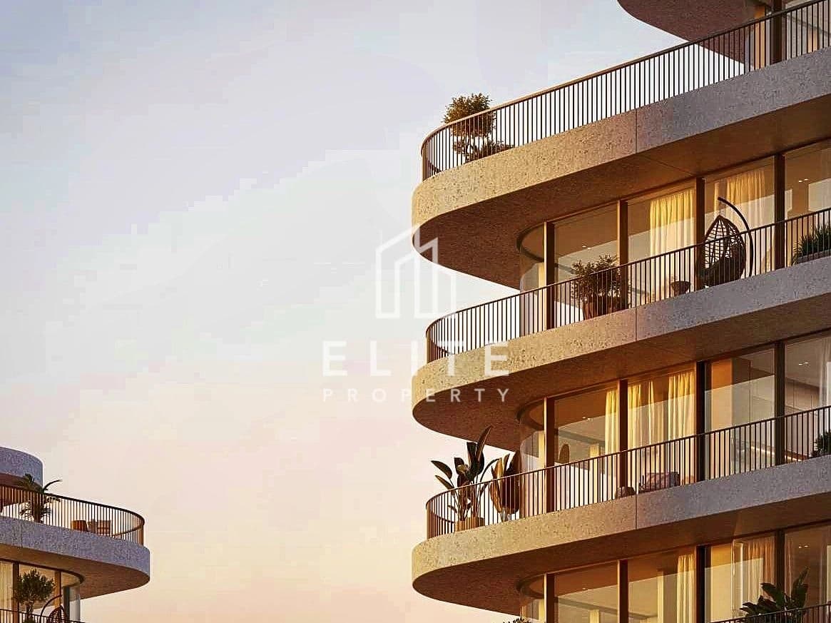 Full Floor Penthouse, Community Expert, High Floor