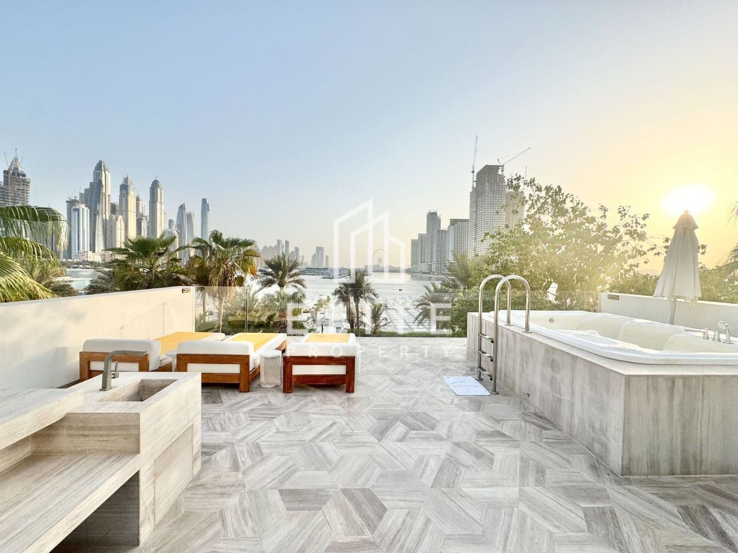 Luxury Living | Beachfront | Private Pool