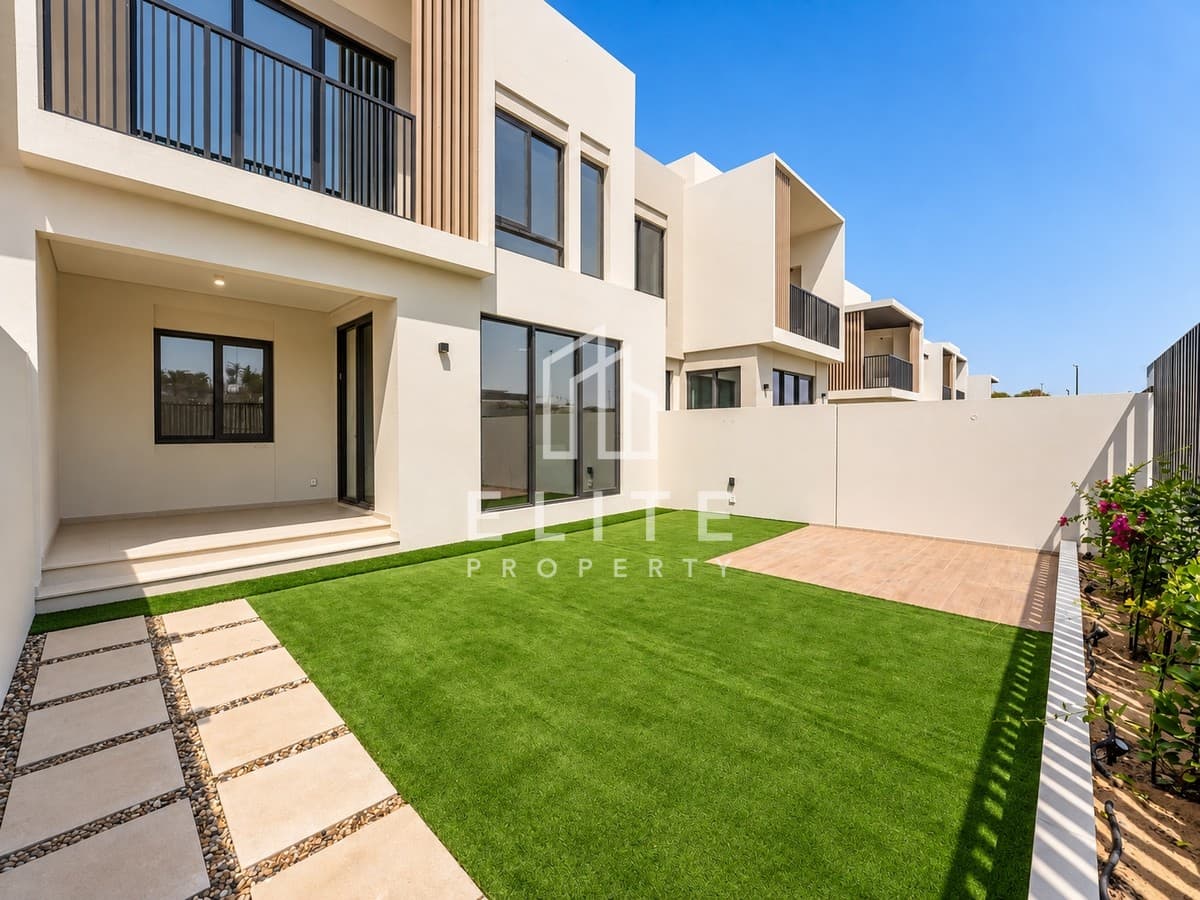 4A1 Middle | Wooden Flooring | Landscaped