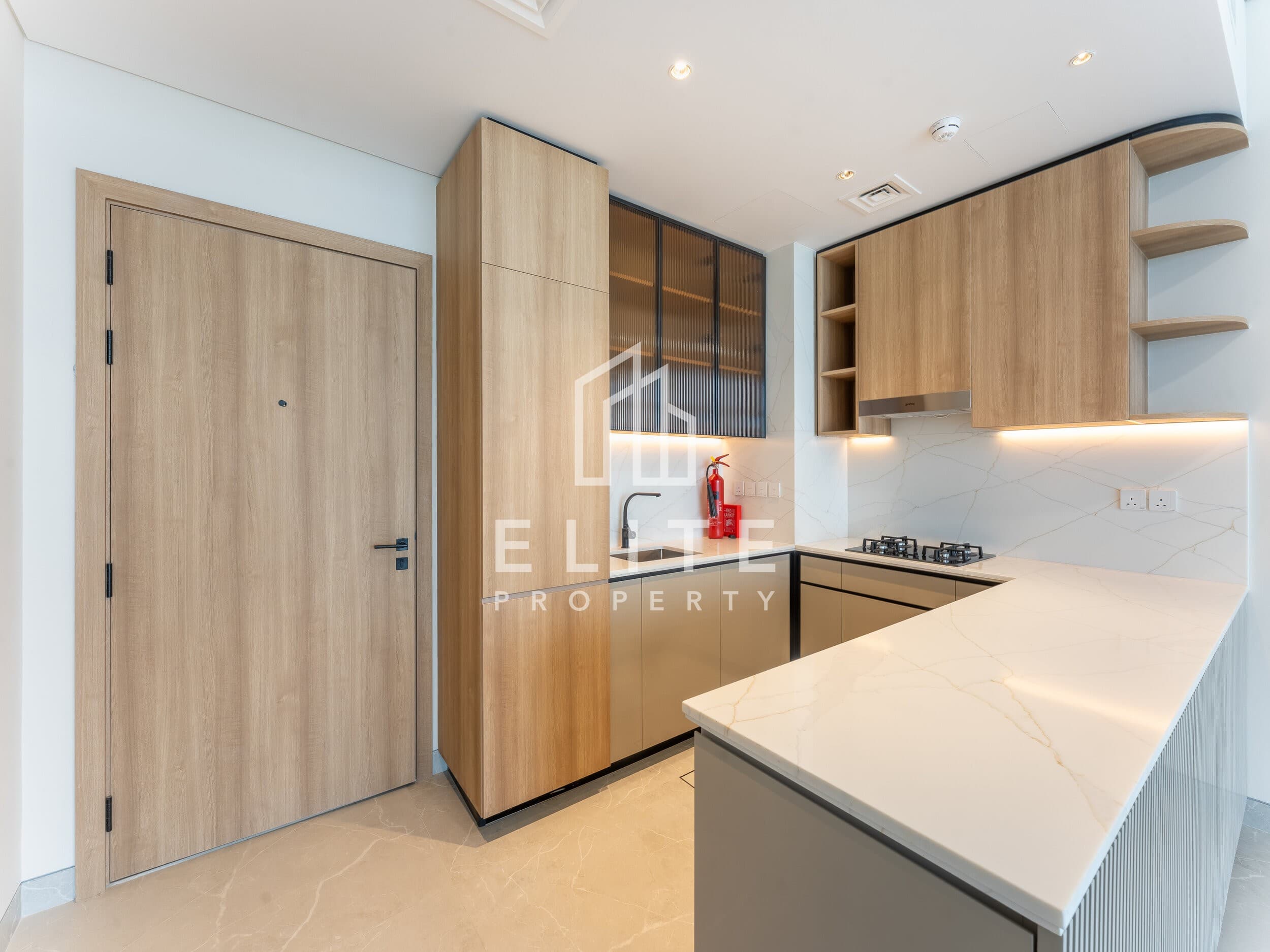 Corner Layout | + Maids Room | High End Finish — image 8