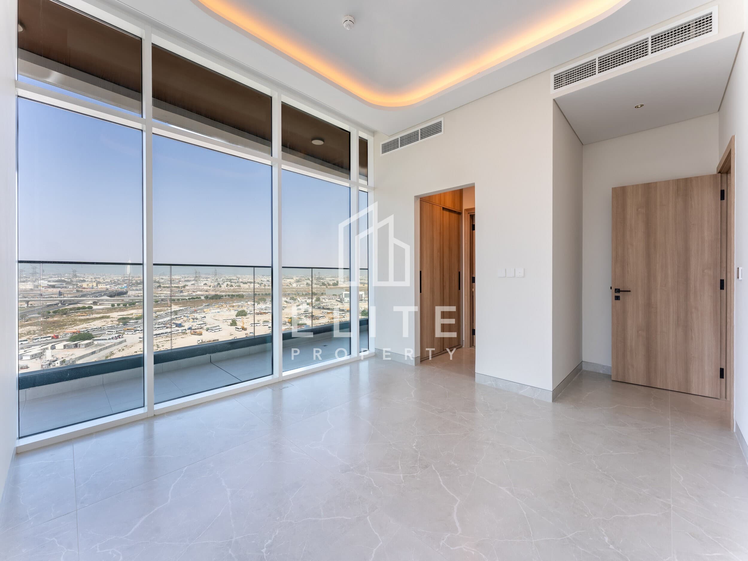 Corner Layout | + Maids Room | High End Finish — image 12