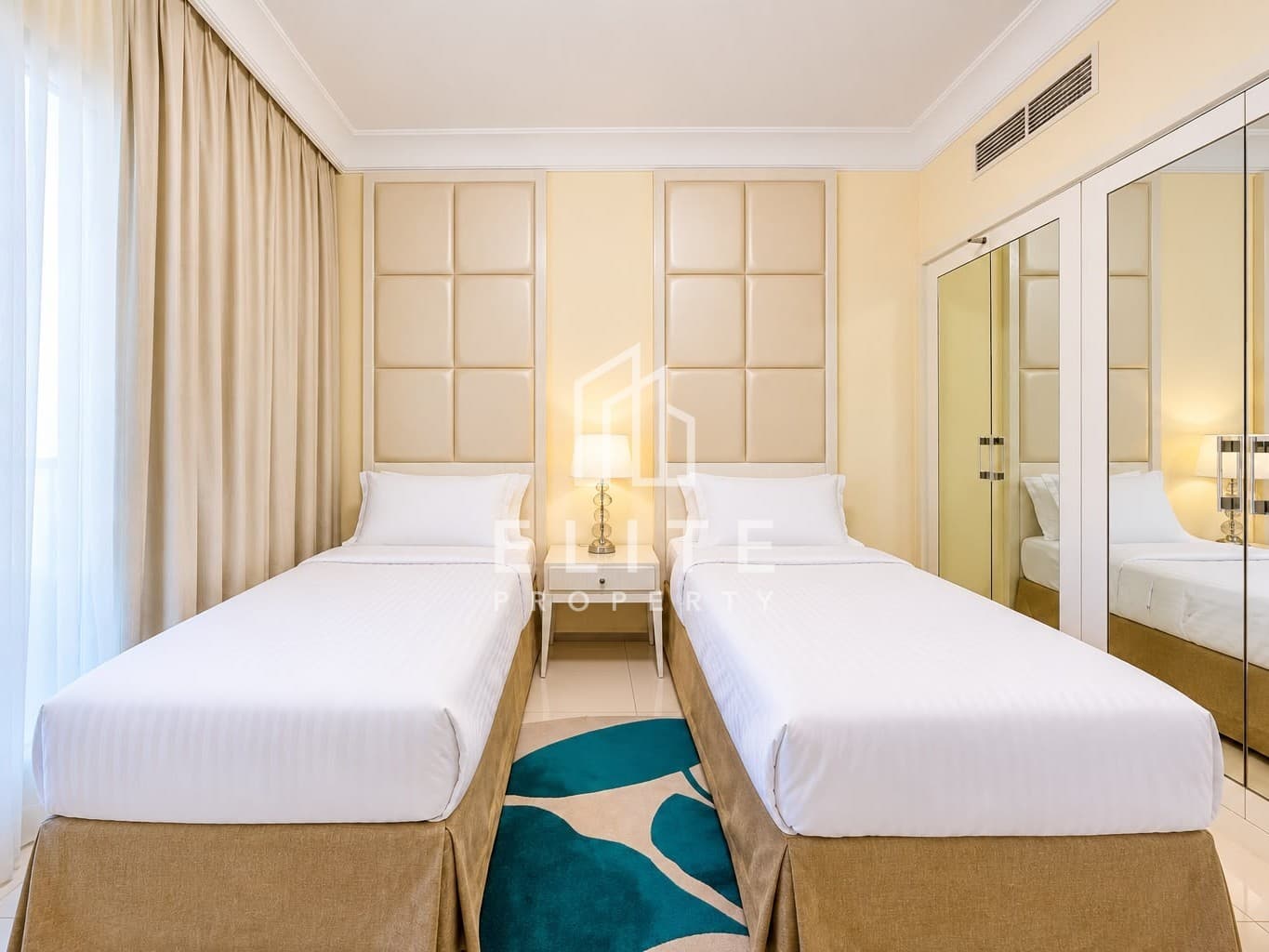Best Price in Downtown | Near Dubai Mall | Furnished — image 5