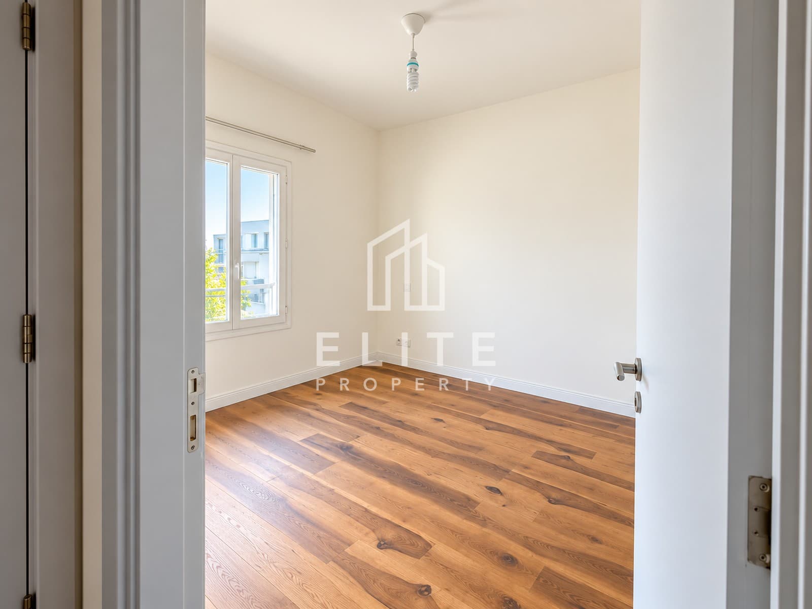 Corner Unit | Best Deal | Multiple Options — image 2