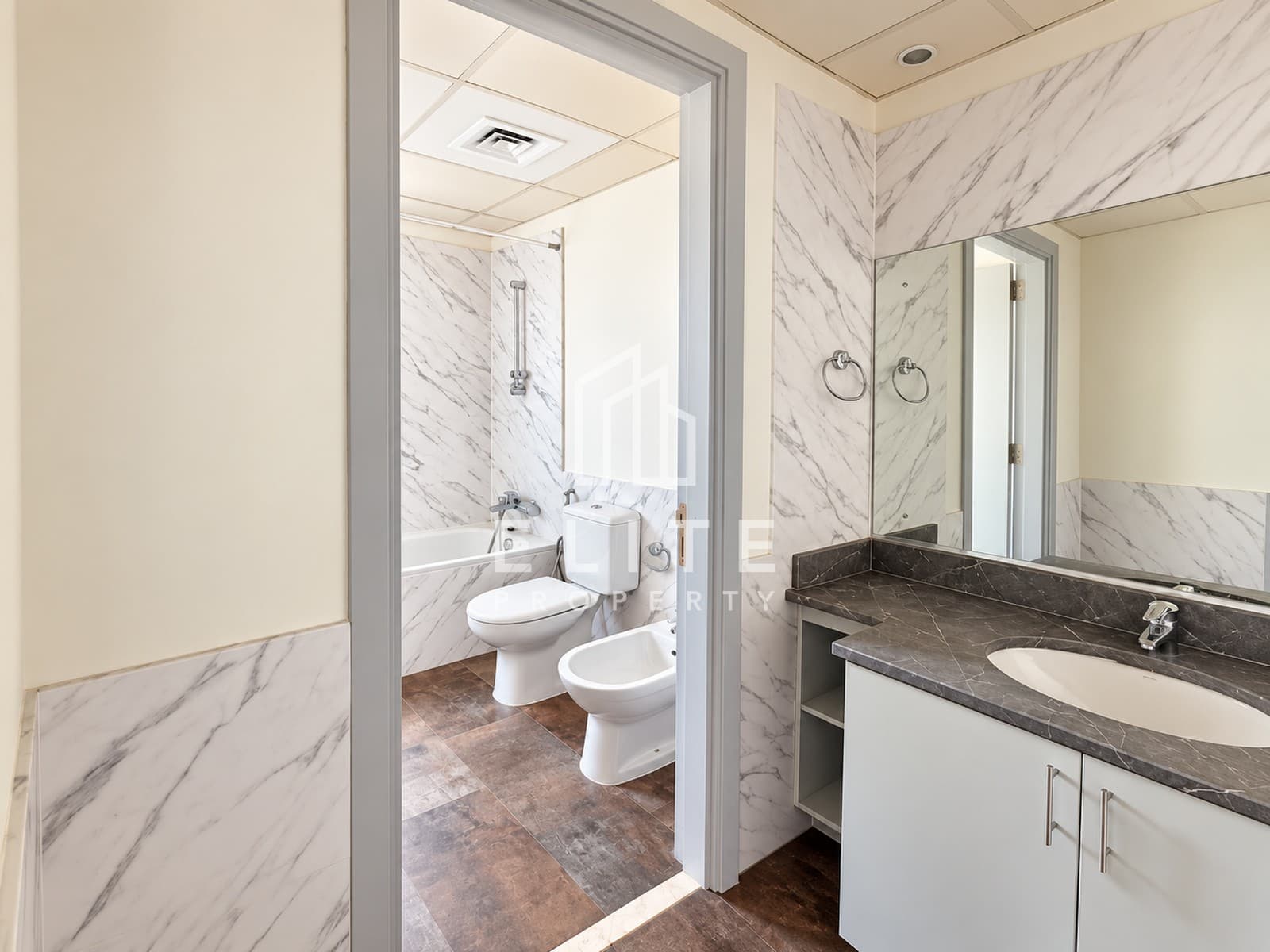 Corner Unit | Best Deal | Multiple Options — image 9